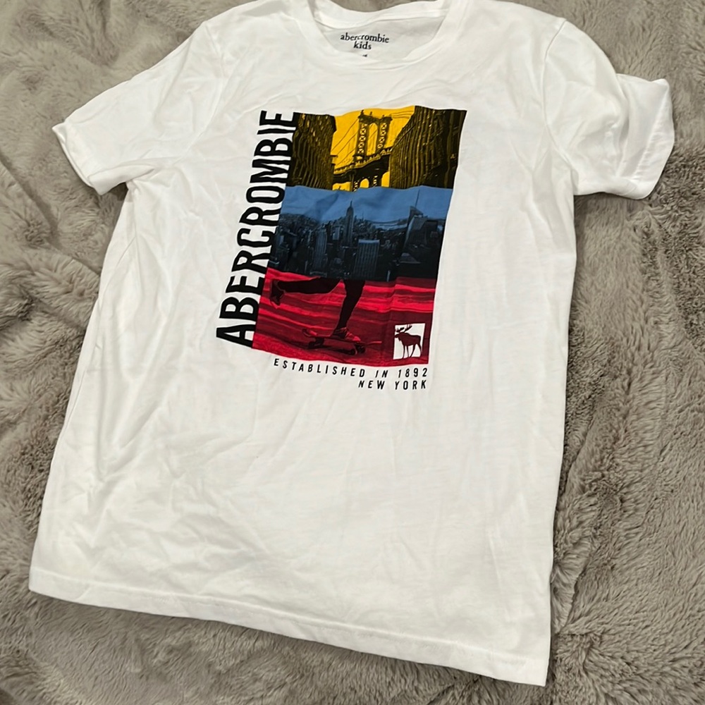 Like New Abercrombie short sleeve shirt